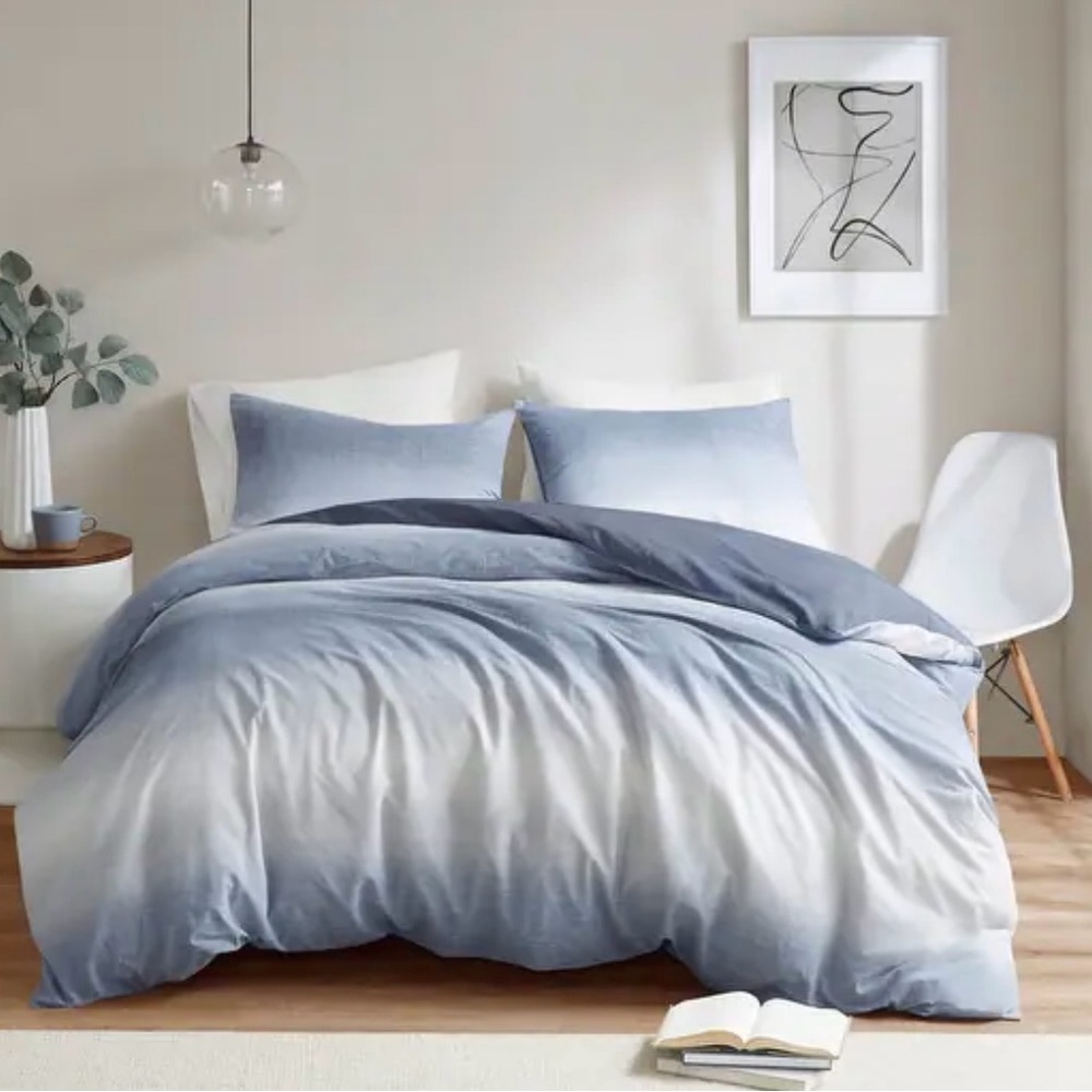 Croscill Casual Callista Blue 3 Piece Duvet Set Blue Queen - Picture 2 of 11